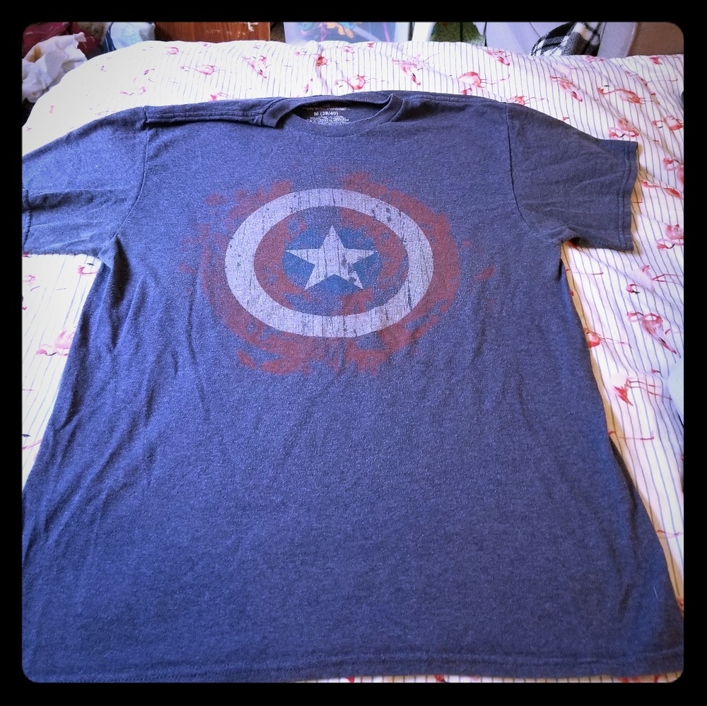 Captain America t-shirt. Unisex